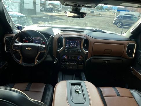 Used 2020 Chevrolet Silverado 3500 High Country w/ Z71 Off-Road Package image 30