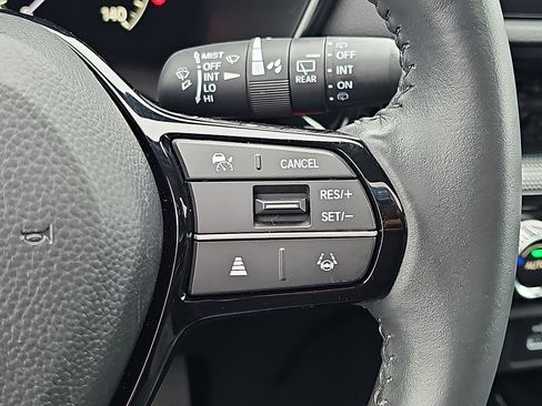 Used 2024 Honda CR-V EX-L image 23