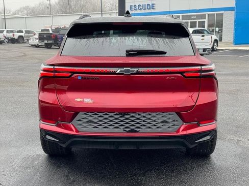 New 2026 Chevrolet Equinox EV RS image 4