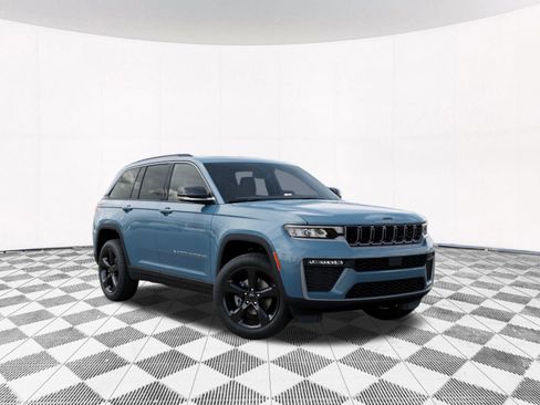 New 2026 Jeep Grand Cherokee Limited image 7