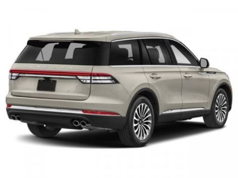 Used 2020 Lincoln Aviator Reserve w/ Equipment Group 202A image 5