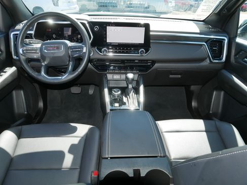 Used 2024 GMC Canyon Elevation w/ Elevation Premium Package AWD/4WD image 10