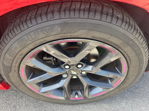 Used 2019 Dodge Charger SXT w/ Blacktop Package RWD image 7