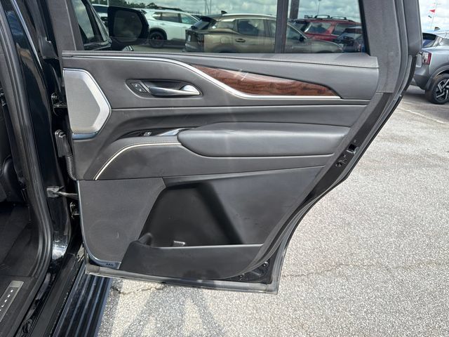 Used 2021 Cadillac Escalade Sport Platinum AWD/4WD image 16