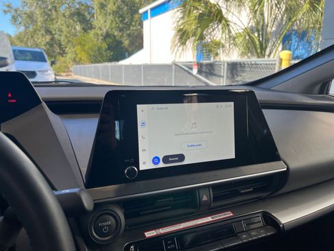 Used 2025 Toyota Prius LE image 21