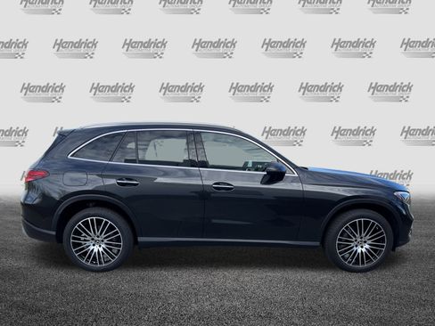 Used 2024 Mercedes-Benz GLC 300 300 image 10