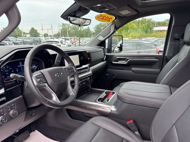 Used 2025 Chevrolet Silverado 2500 LTZ w/ LTZ Plus Package AWD/4WD image 10