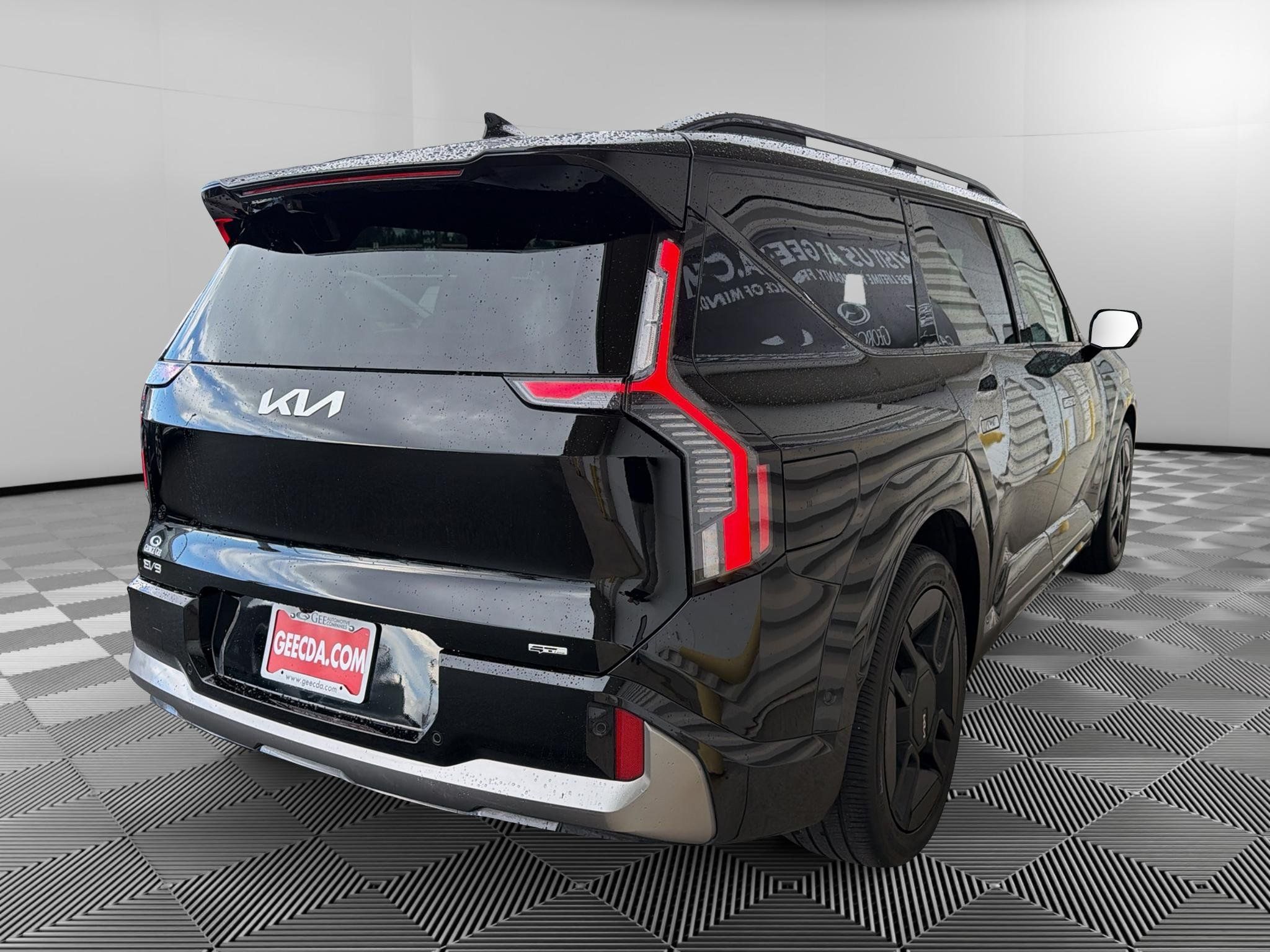 Certified 2024 Kia EV9 GT-Line AWD/4WD image 5