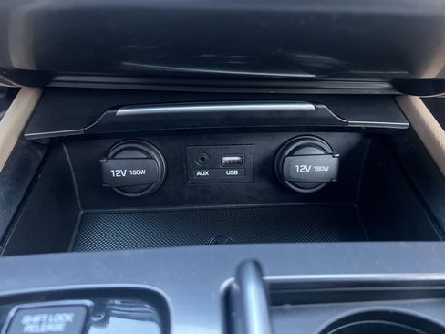 Used 2016 Hyundai Genesis 3.8 w/ Option Group 02 image 43