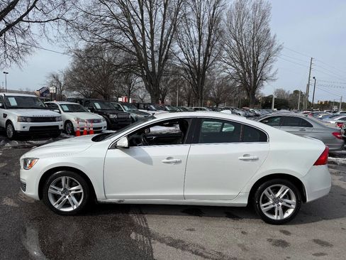 Used 2014 Volvo S60 T5 image 8