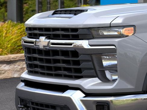 New 2026 Chevrolet Silverado 2500 LT image 13