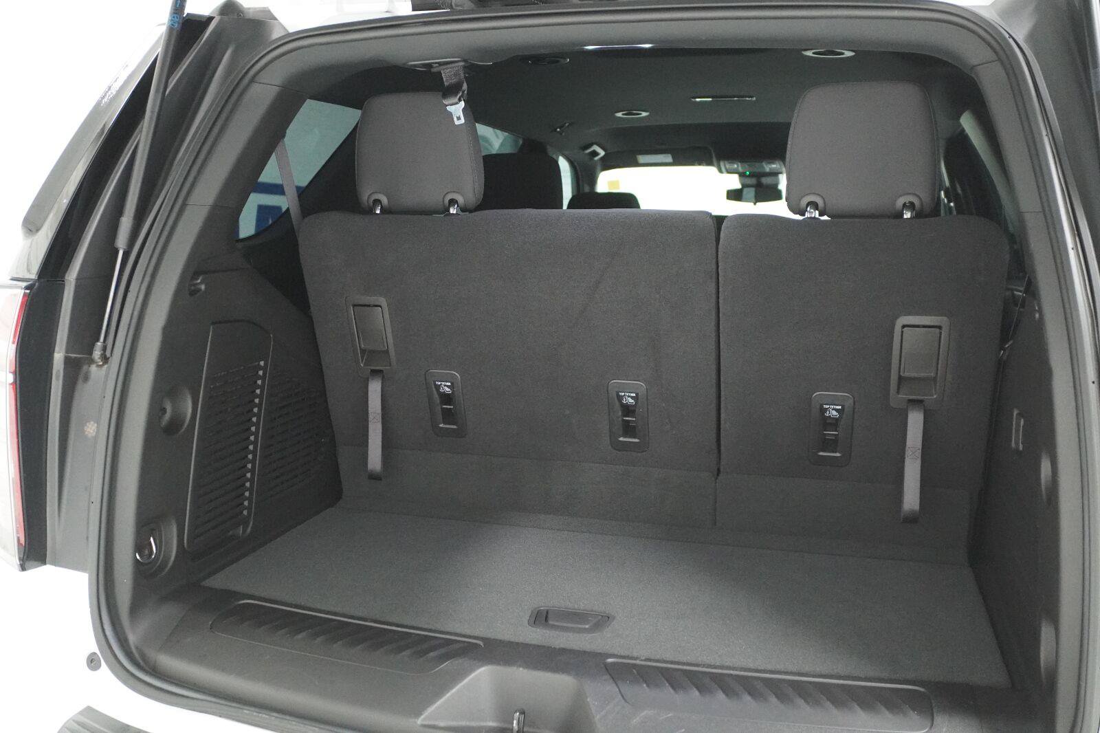 Used 2024 Chevrolet Tahoe LS w/ Driver Alert Package RWD image 30