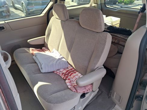 Used 2003 Ford Windstar LX FWD image 5