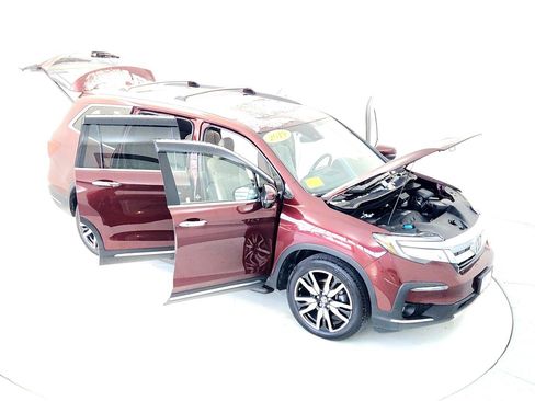 Used 2019 Honda Pilot Elite image 24