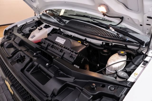 Used 2020 Chevrolet Express 2500 RWD image 39