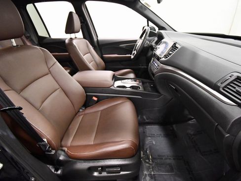 Certified 2024 Honda Ridgeline RTL image 19