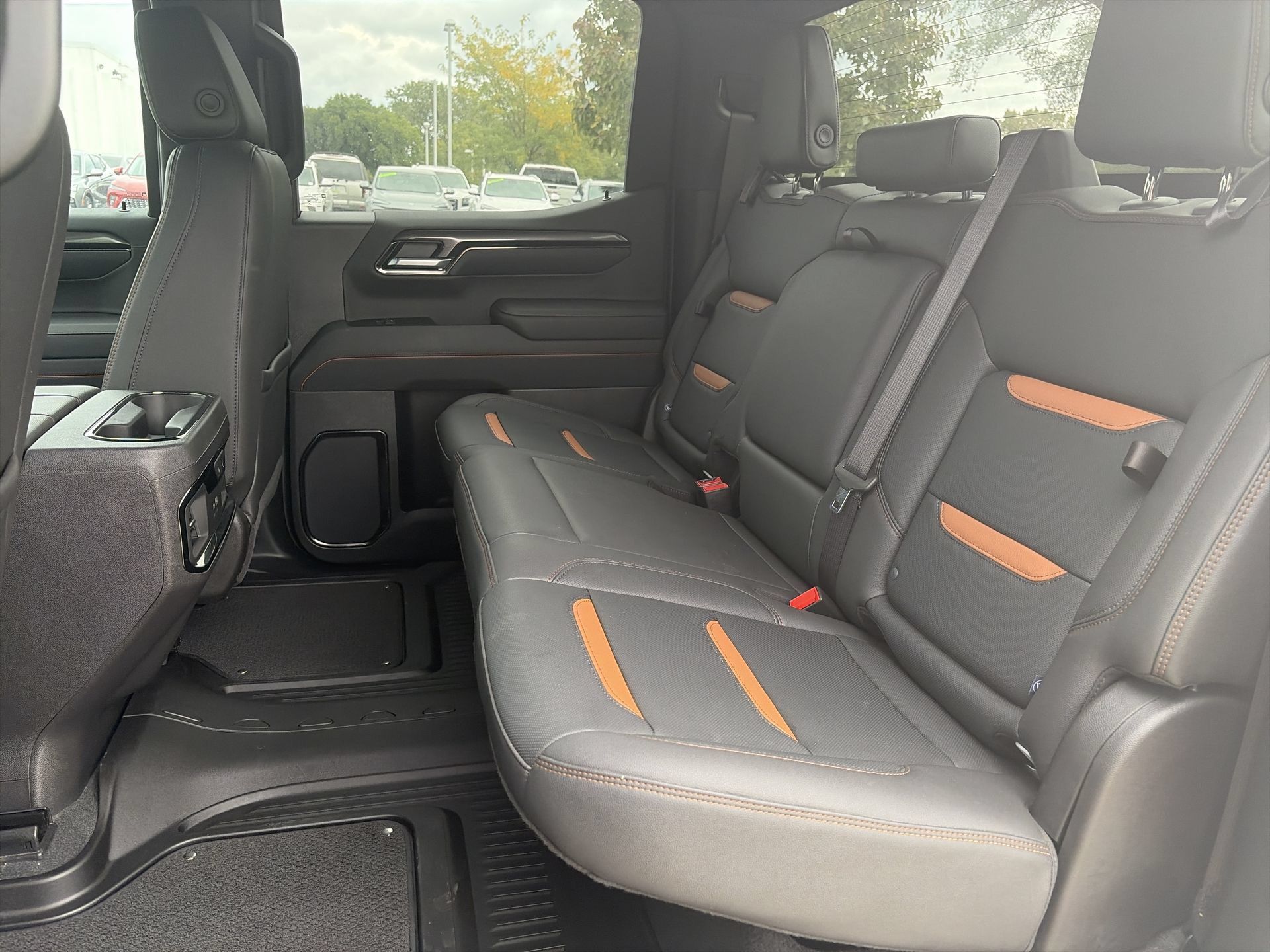Used 2025 GMC Sierra 1500 AT4 AWD/4WD image 27
