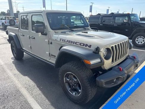 Used 2022 Jeep Gladiator Rubicon w/ LED Lighting Group AWD/4WD image 3