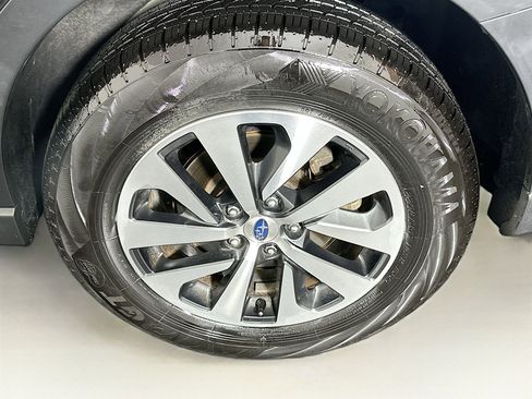 Used 2023 Subaru Outback image 11