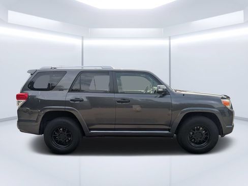 Used 2012 Toyota 4Runner SR5 RWD image 2