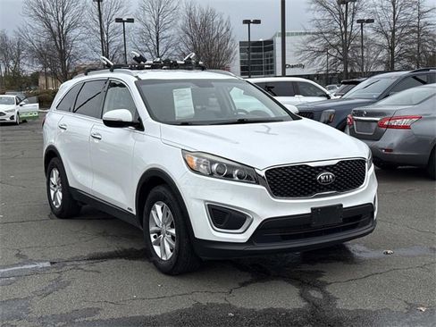 Certified 2018 Kia Sorento LX image 1