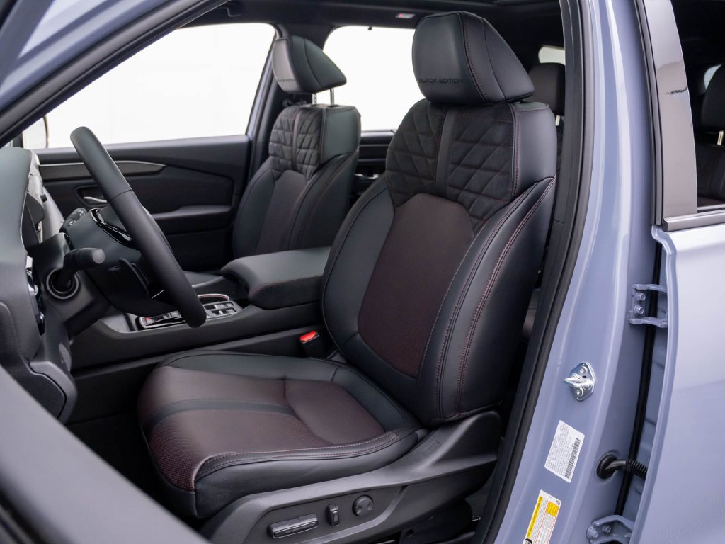 New 2026 Honda Pilot Black Edition image 19