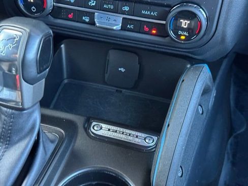 Certified 2023 Ford Bronco Wildtrak AWD/4WD image 18