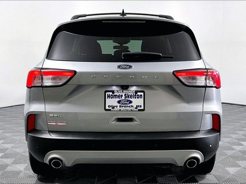 Used 2021 Ford Escape SEL FWD image 4