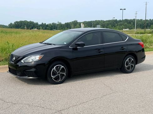 Used 2019 Nissan Sentra S FWD image 8