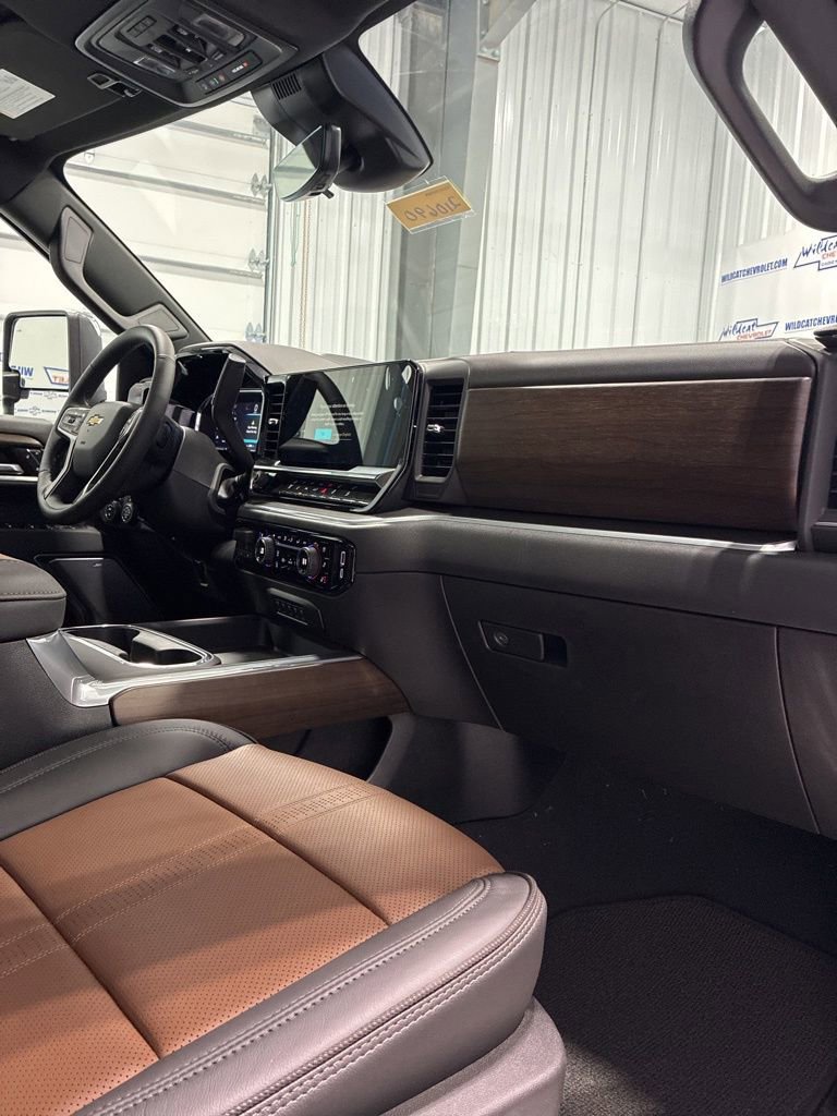New 2026 Chevrolet Silverado 2500 High Country w/ High Country Premium Package AWD/4WD image 53