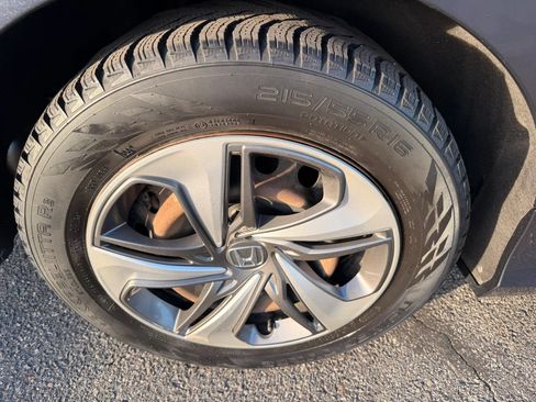 Used 2019 Honda Civic LX image 40