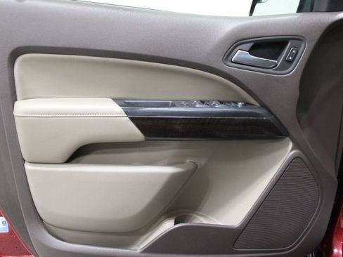 Used 2017 GMC Canyon SLT w/ Trailering Package image 16