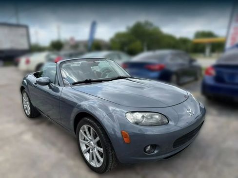 Used 2008 MAZDA MX-5 Miata Touring image 8
