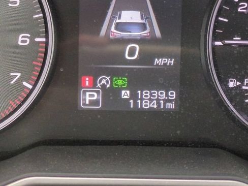 Used 2024 Subaru Outback Limited AWD/4WD image 35