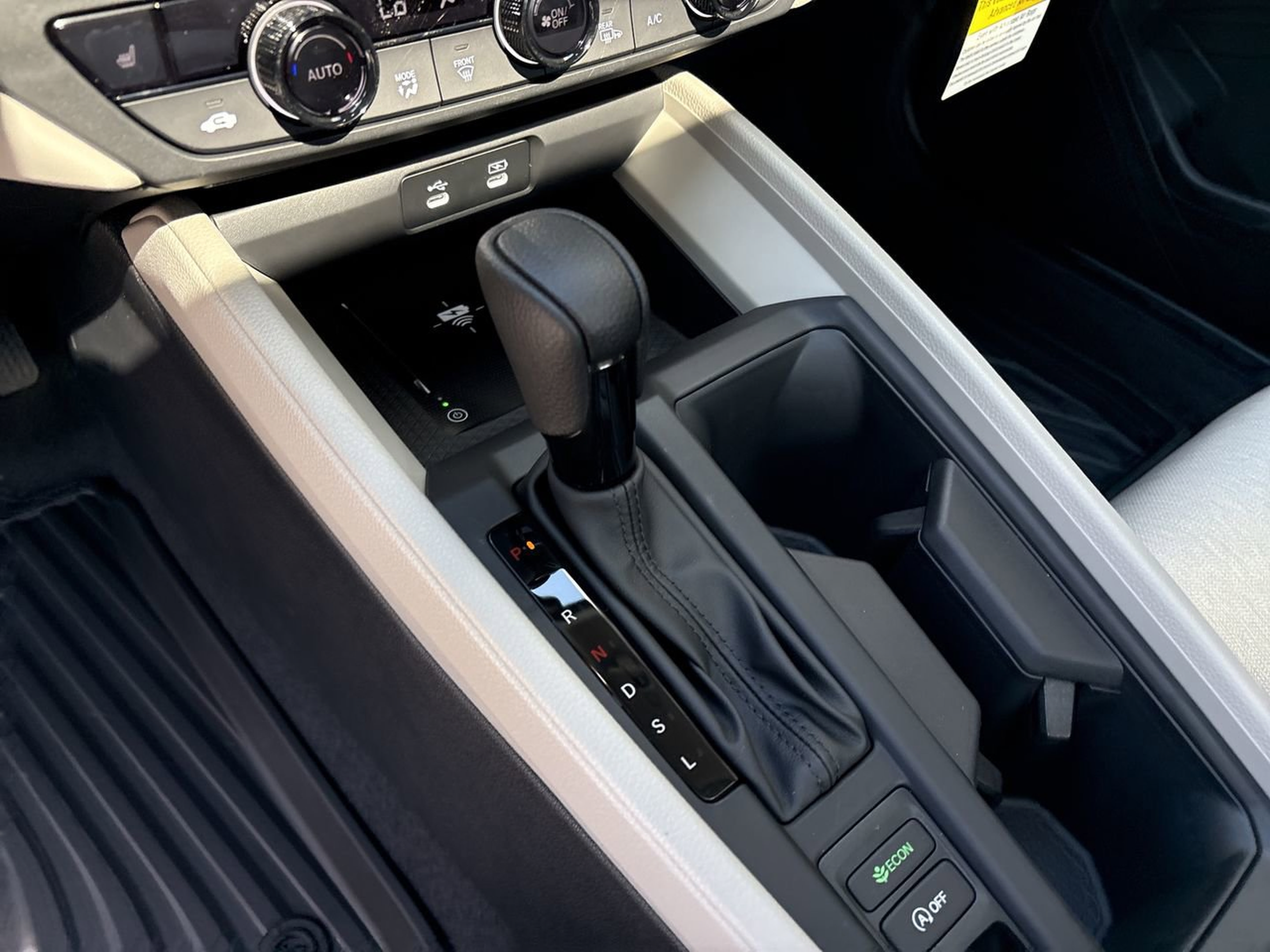 Used 2026 Honda Accord SE image 16