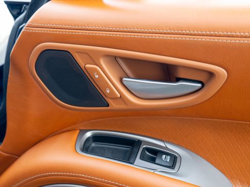 Used 2013 SRT Viper GTS w/ GTS Laguna Interior Pkg RWD image 25