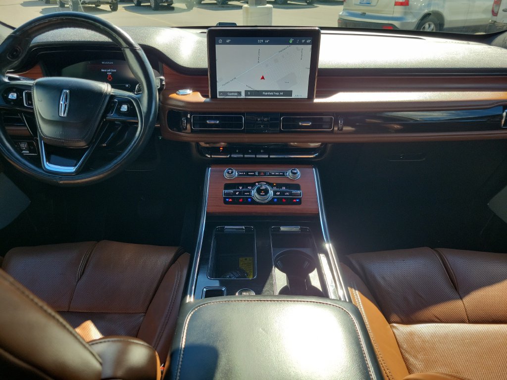 Used 2023 Lincoln Aviator Reserve w/ Equipment Group 201A AWD/4WD image 14