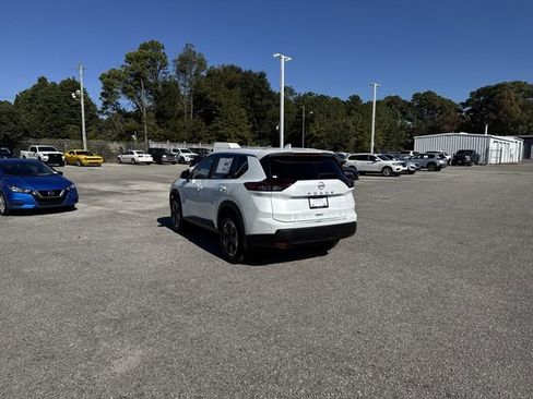 New 2026 Nissan Rogue SV w/ Cold Weather Package image 7