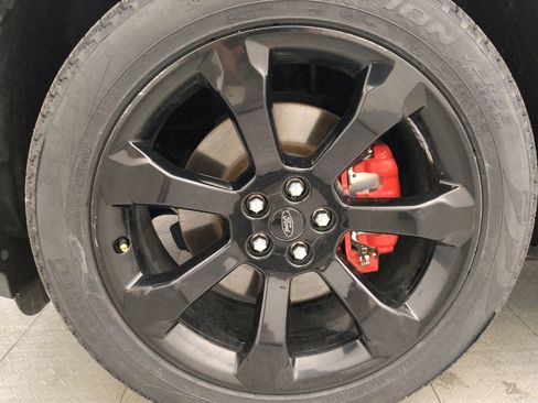 Used 2020 Ford Explorer ST w/ ST Street Pack image 31