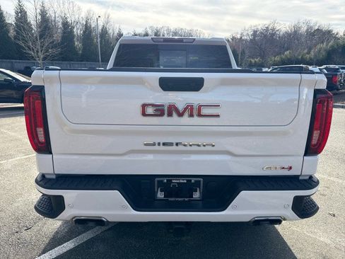 Used 2024 GMC Sierra 1500 AT4 w/ AT4 Premium Package image 6