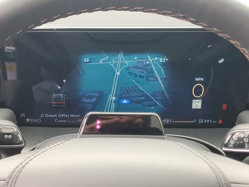 New 2026 Lincoln Aviator AWD image 18