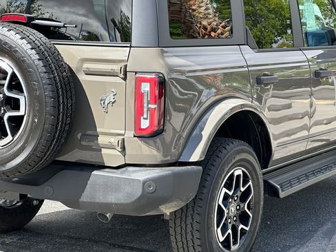 New 2026 Ford Bronco Outer Banks AWD/4WD image 8