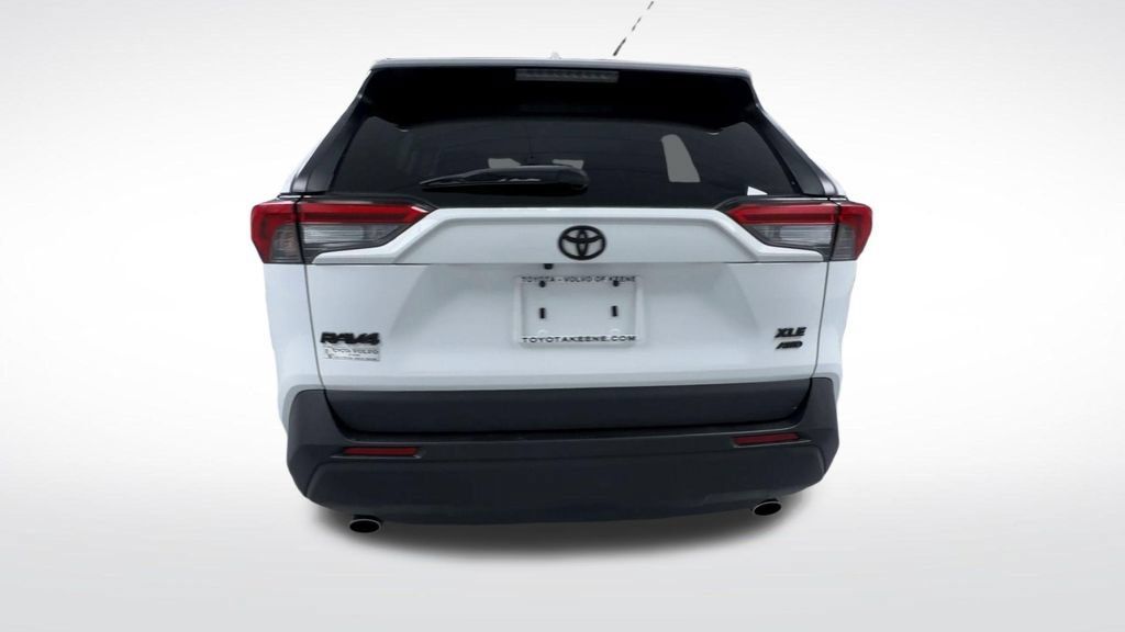 Certified 2023 Toyota RAV4 XLE w/ XLE Grade Weather Package AWD/4WD image 8