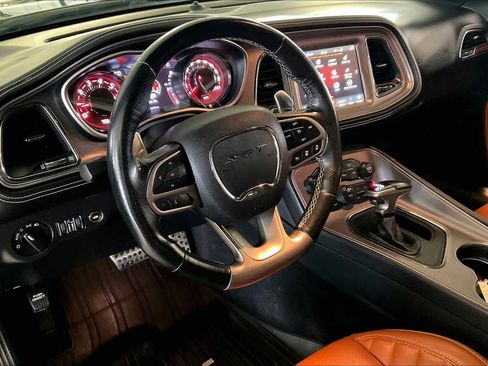 Used 2023 Dodge Challenger SRT Hellcat RWD image 30