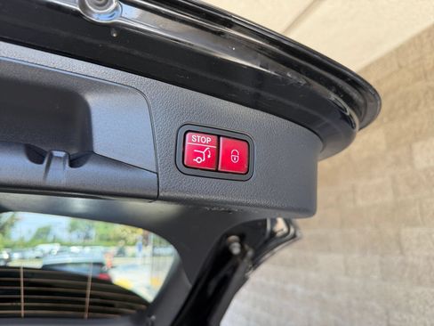 Used 2025 Mercedes-Benz GLA 250 image 22