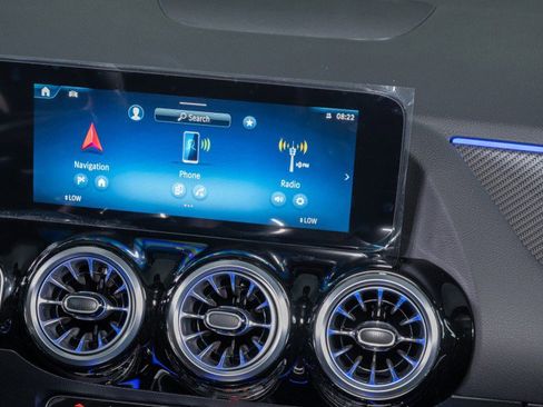 Certified 2025 Mercedes-Benz GLA 250 250 SUV image 19