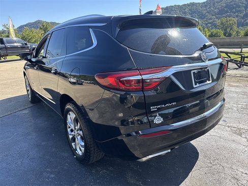 Used 2021 Buick Enclave Avenir w/ Avenir Technology Package image 6
