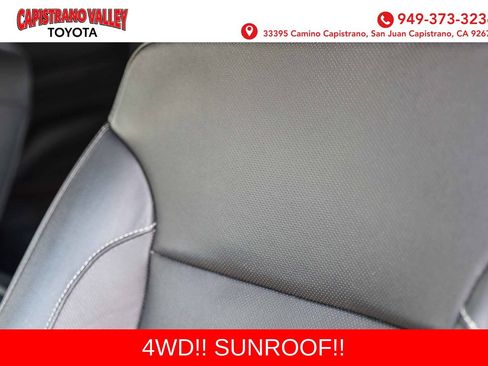 Used 2018 GMC Yukon SLT w/ Open Road Package AWD/4WD image 24
