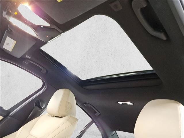 Certified 2024 BMW 330i Sedan w/ Convenience Package RWD image 16