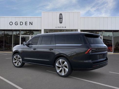 New 2026 Lincoln Navigator L Black Label image 4